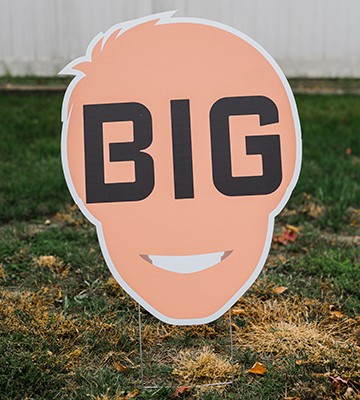 24 inch BigHead on a yard stake displayed in a lawn.